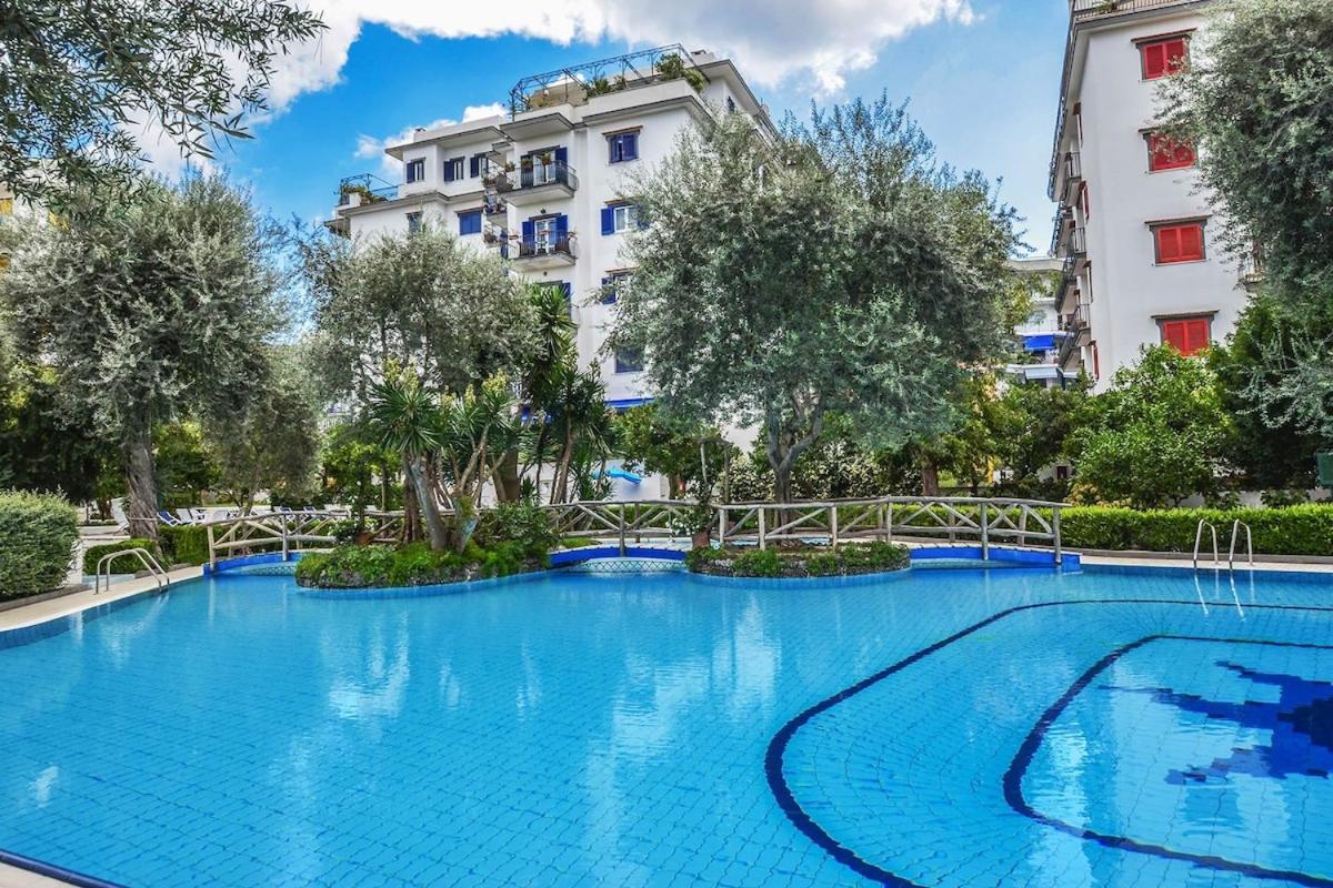Апартаменти Casa Castagna Сорренто Екстер'єр фото